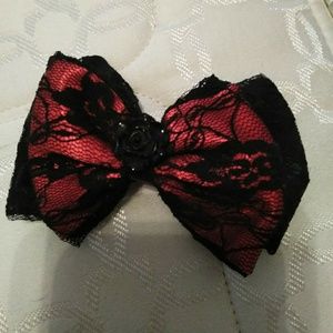 Hot Topic Hair Bow